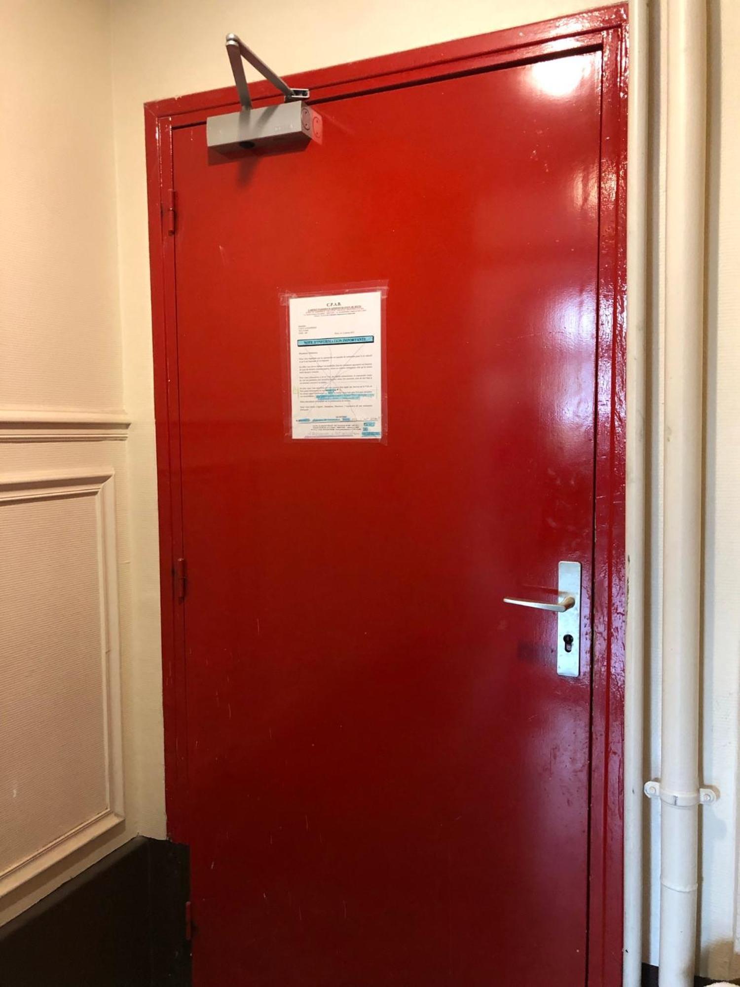 Lacharriere-Logement entier 38m2 Parijs Buitenkant foto